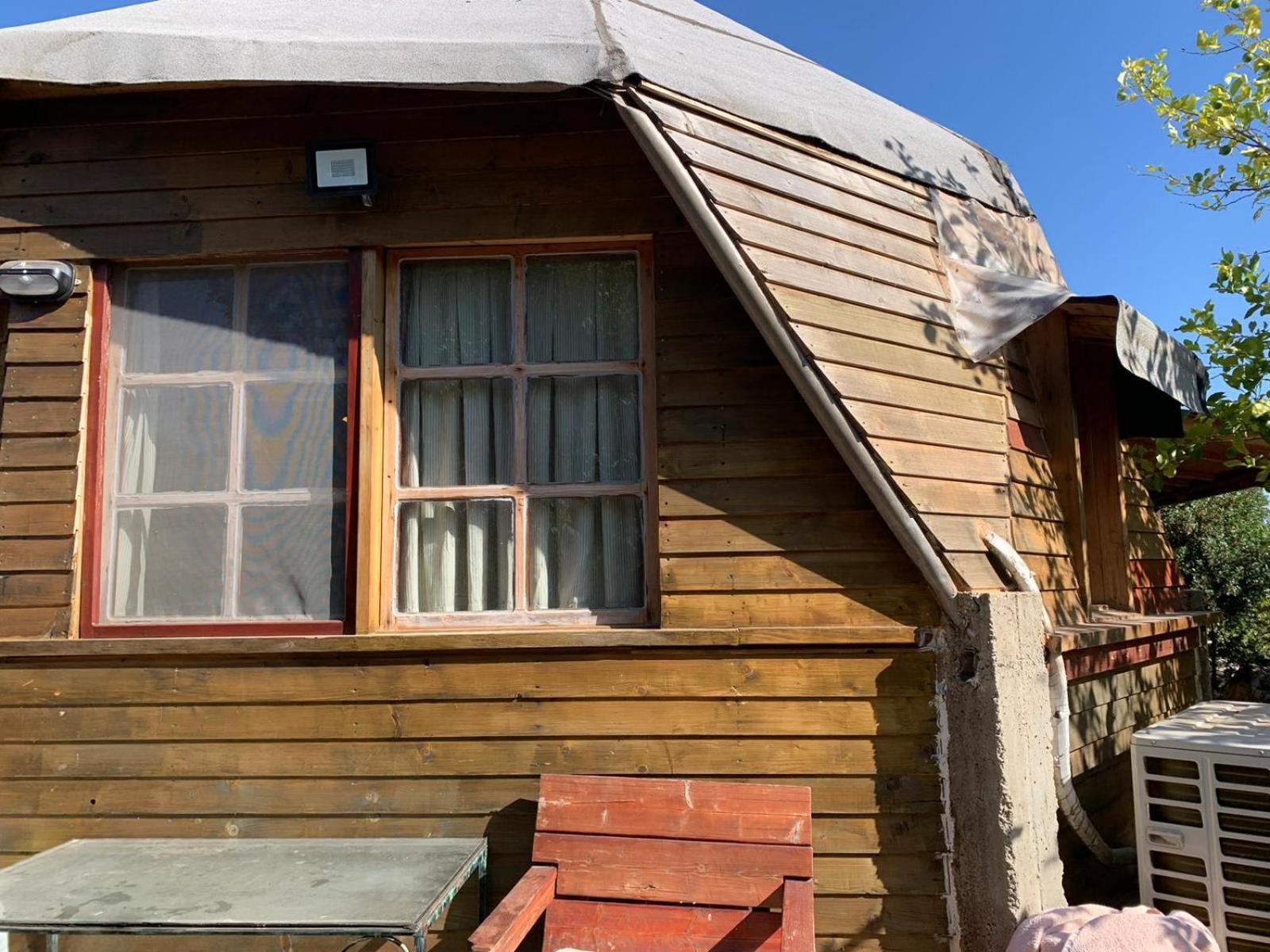 בקתת עץ בחורש במנות - דום גיאודזי - Wooden Cabin In Manot Kültér fotó